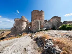 Castillo de Moya