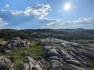 Deep Bay Foot Path Trail