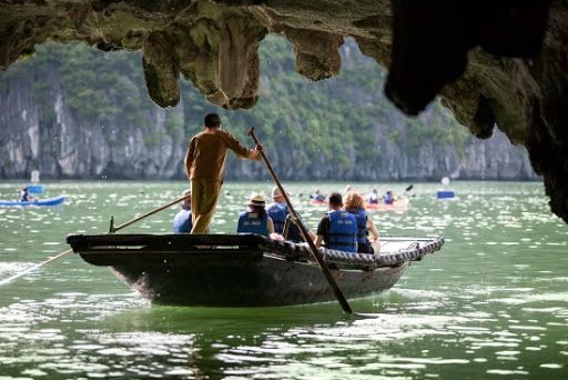 HA BINH CRUISE - HA LONG BAY TOUR