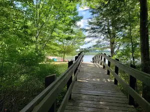 Swan Lake State Park