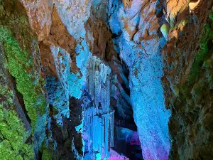 Caves Taulabé