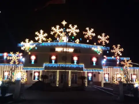 Mina Town Plaza