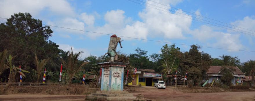 Tugu Gajah SP2 Gading Raja