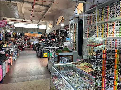 東京市場