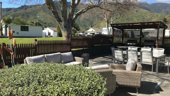 Picton TOP 10 Holiday Park