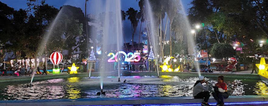 Las Heroínas Square