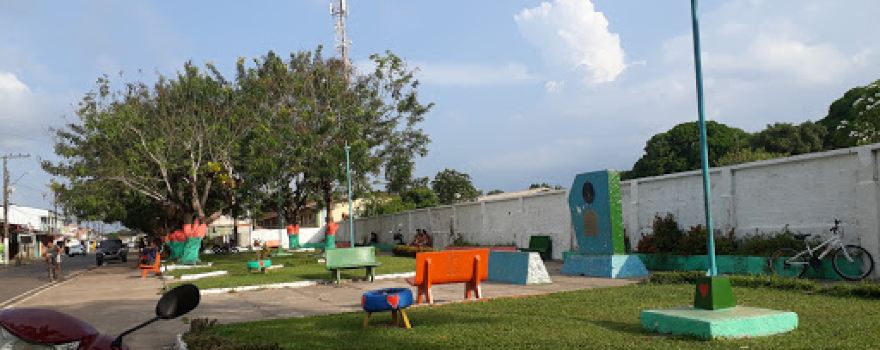 Praça Miguel Gondim