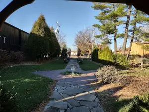 Friendship Garden
