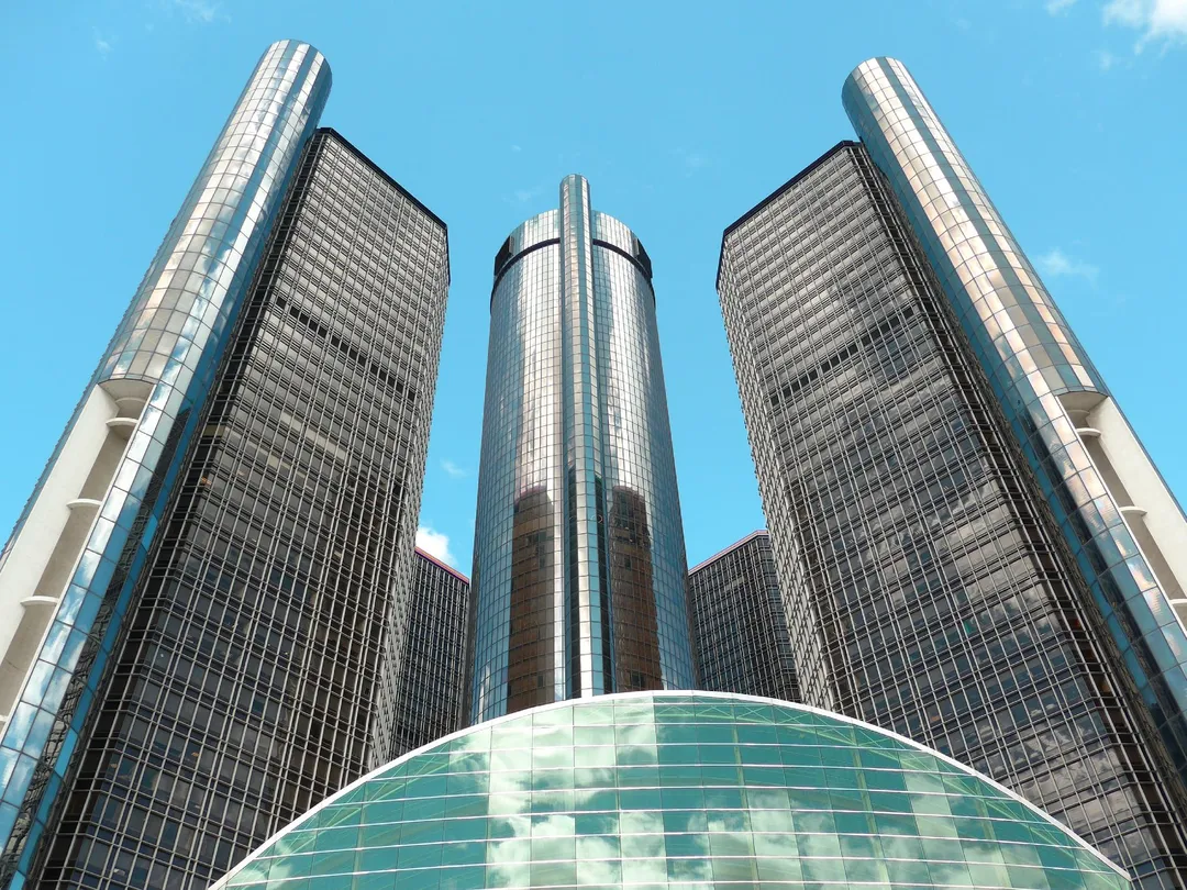 2_General Motors Renaissance Center