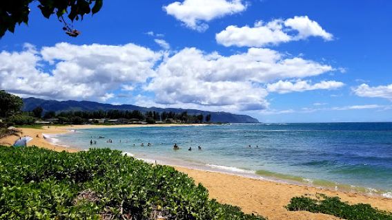 Haleʻiwa Aliʻi Beach Park