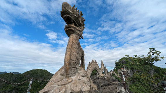 Hoa Lu District