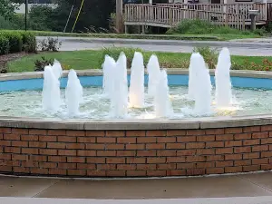 Uhrichsville Water Park