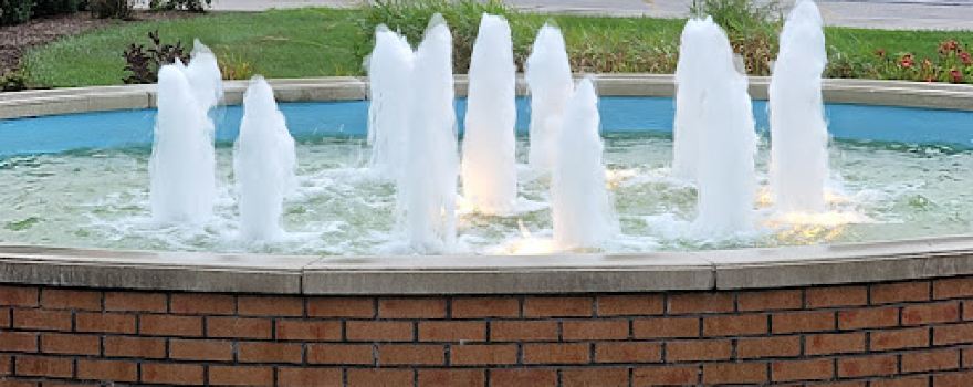 Uhrichsville Water Park