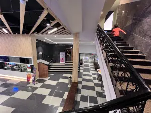 Natraj Deluxe Theatre