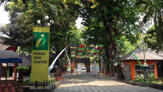 Pasar Seni Ancol