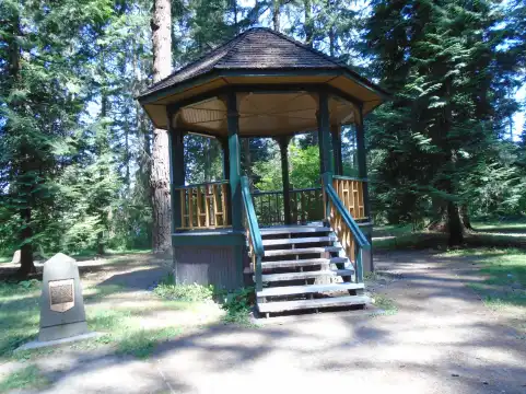 Hotels near Central Park