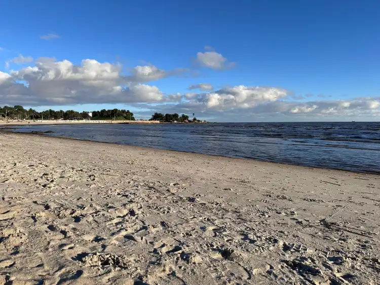 Hotels near Rambla de Montevideo