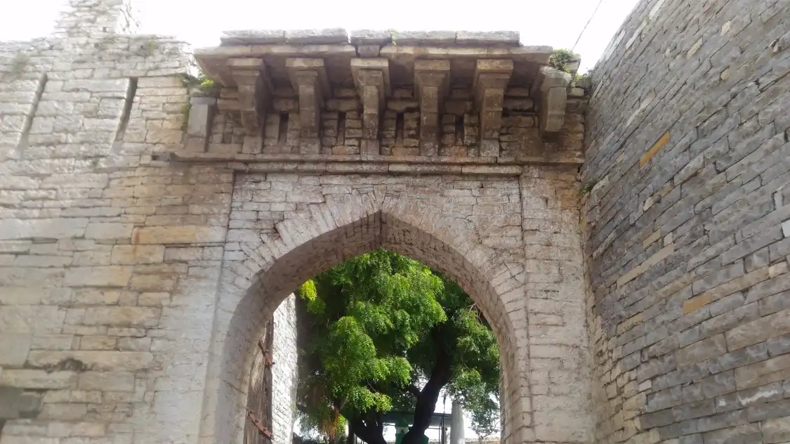 Hotels near Manyakheta