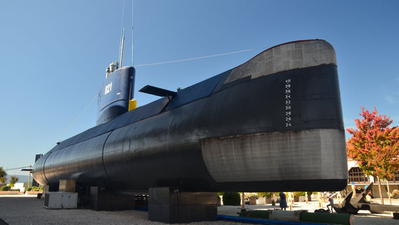 Podmornica P-821 Heroj