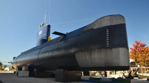 Podmornica P-821 Heroj