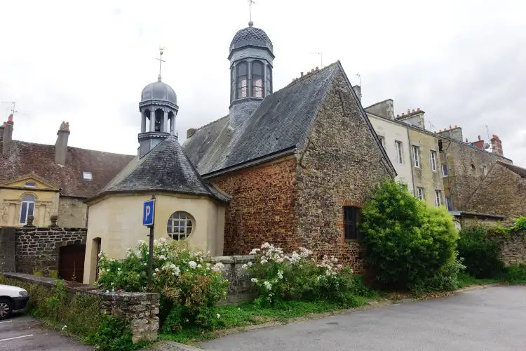 Hotels near Chapelle Notre-Dame-de-Lorette