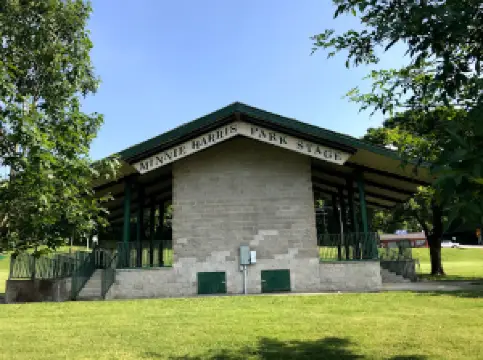 Minnie Harris Park Stage