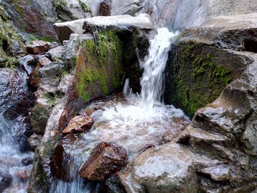 Cascada De Los Berros