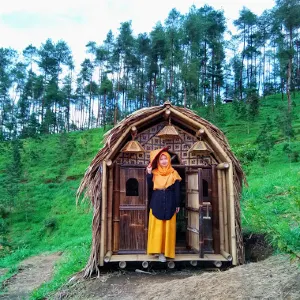 Bukit Grenden Magelang