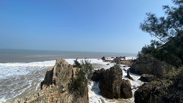 Bãi Đá Nhảy Lý Hòa