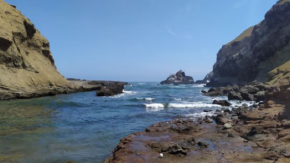 Playa Puerto Chico