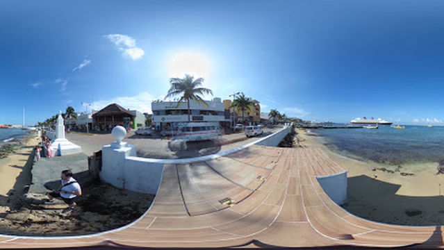 Dr. Adolfo Rosado Salas Monument