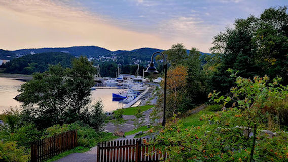 Bartlett's Point Park