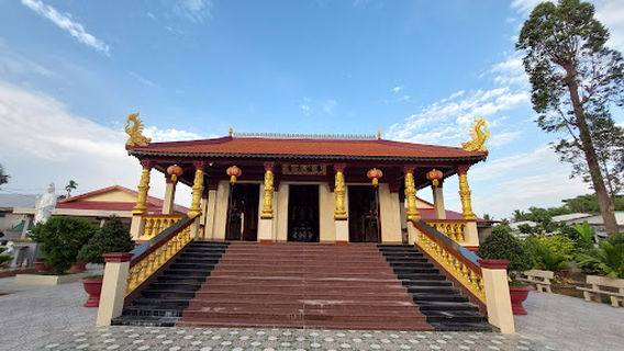 Dong Phuoc Pagoda