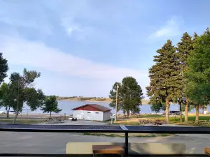 Pelican Point Campground