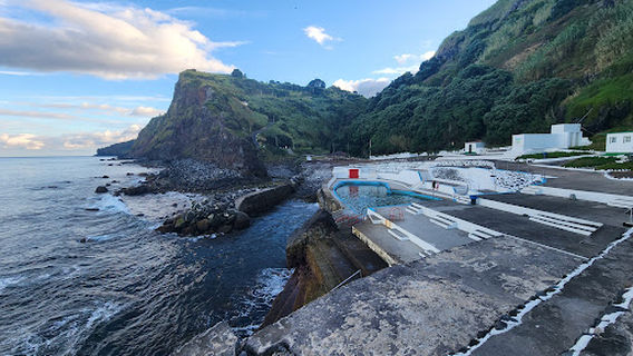 Piscina Natural da Boca de Ribeira