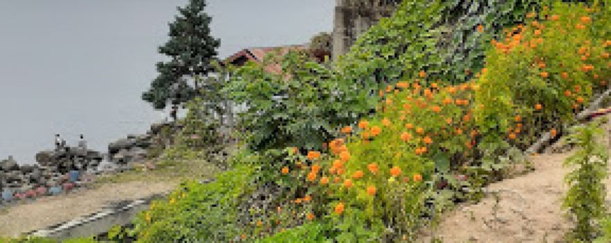Masjid Agung Al-Hikmah Tigaras