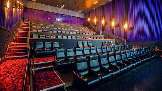 Cinemark Eugene Springfield and SCREENX