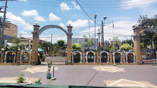 Masjid Agung Al Baari'