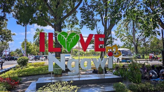 Alun-Alun Kabupaten Ngawi