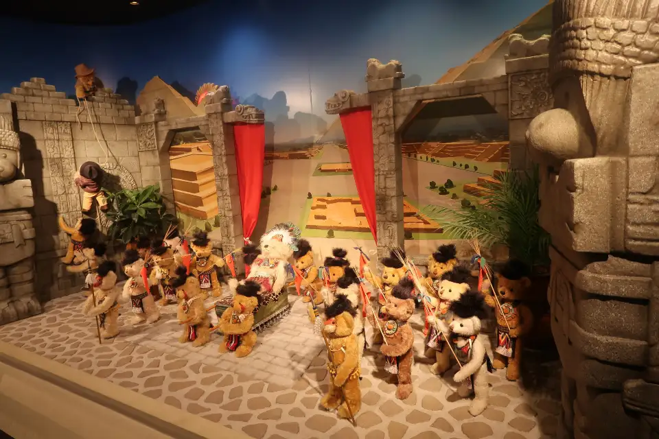 5_Teddy Bear Museum