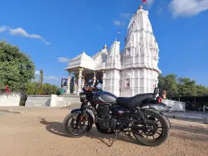 GATRAD MATAJI GODHMAVALI