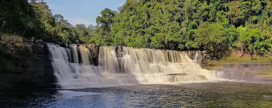 Air terjun liang pandan