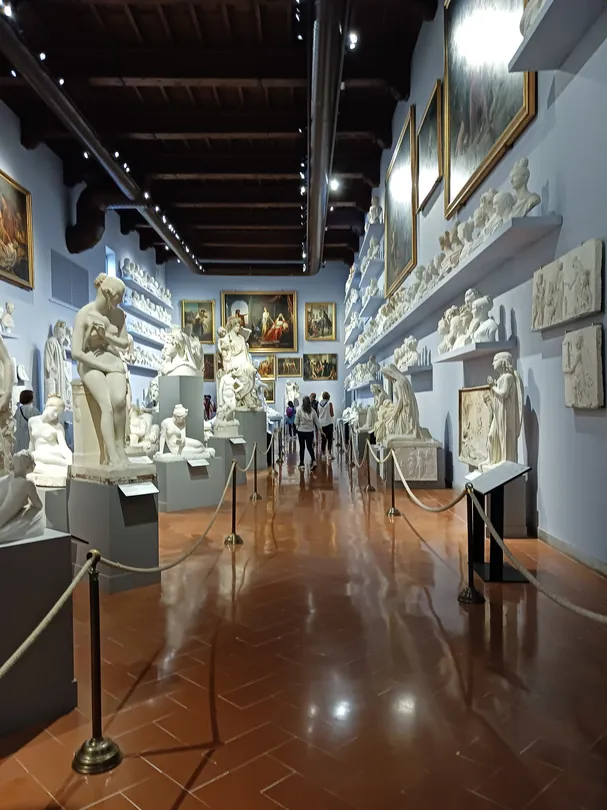 5_Gallery of the Academy of Florence