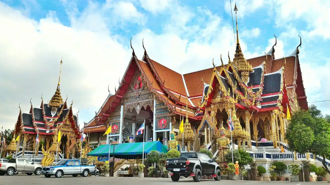 Hotel dekat Wat Nang Sao