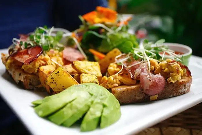 Hotels near Caoba Farms Restaurant