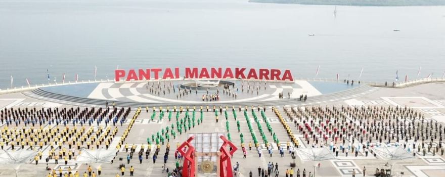 Anjungan Pantai Manakarra