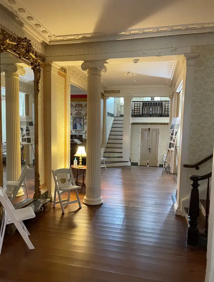 Hotels in Demopolis