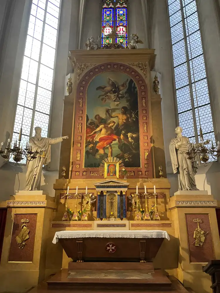 Hotels near Maltese Church, Vienna