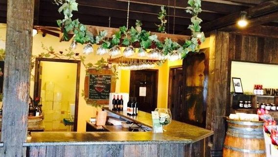 Lemon Creek Winery