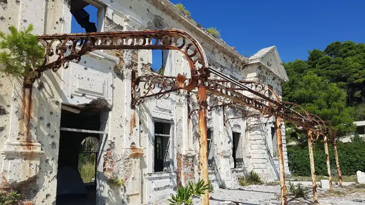 Các khách sạn ở Kupari